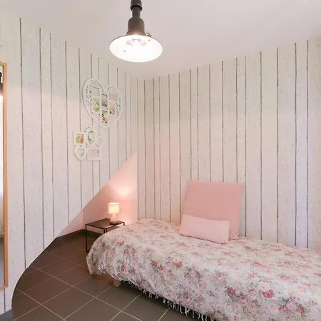 Casa vacanze De La Douloustre Montgaillard (Hautes-Pyrenees)